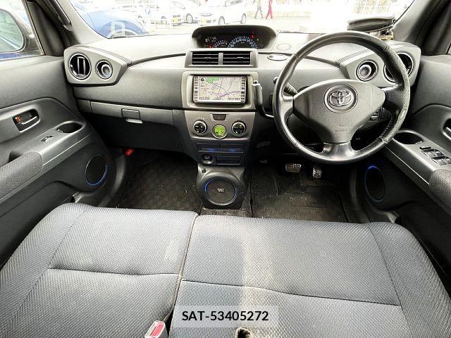 Toyota BB 2006-02 7453066-1