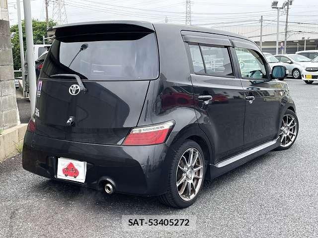 Toyota BB 2006-02 7453066-2