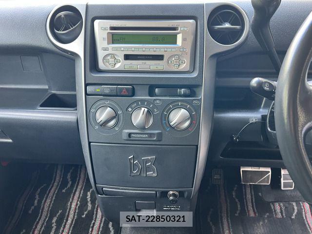 Toyota BB 2003-07 7499637-19