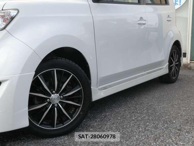 Toyota BB 2016-07 7499635-12