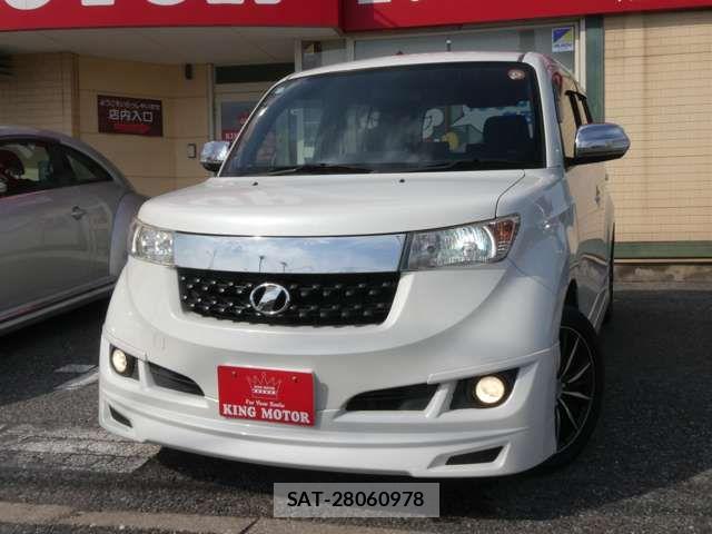 Toyota BB 2016-07 7499635-17