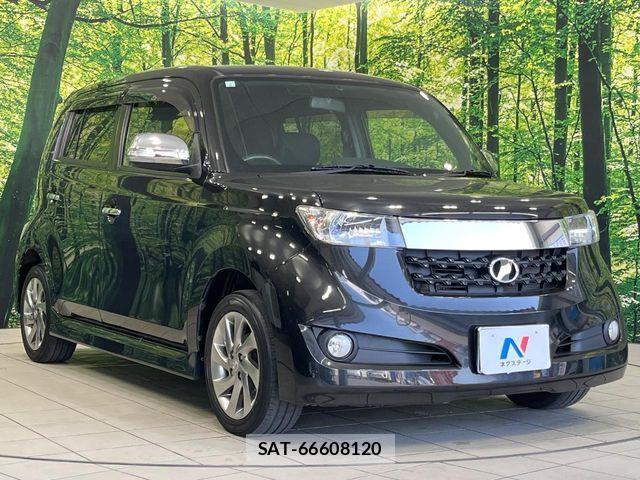 Toyota BB 2013-05 7499638-17
