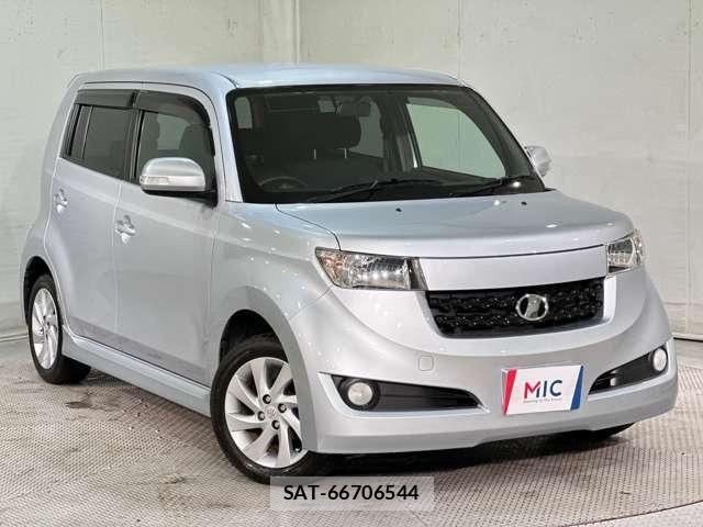 Toyota BB 2009-09 7508164-1
