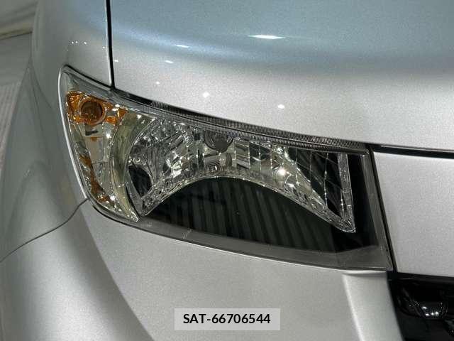 Toyota BB 2009-09 7508164-23