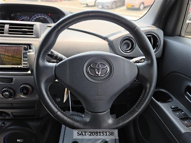 Toyota BB 2007-02 7615143-4