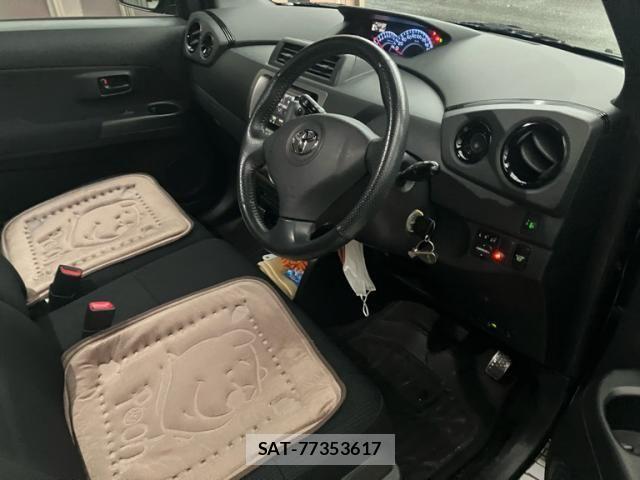 Toyota BB 2009-10 7615144-15