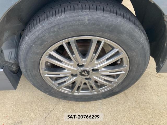 Toyota BB 2006-01 7615146-8