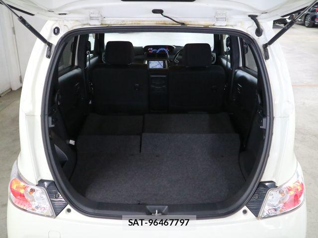 Toyota BB 2008-11 7721143-14