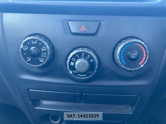 Toyota BB 2006-03 7721154-18