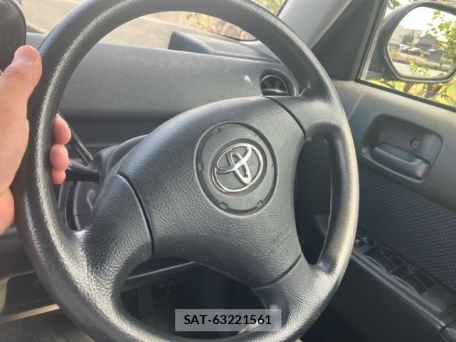 Toyota BB 2004-05 7782821-13