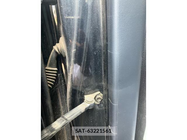Toyota BB 2004-05 7782821-17