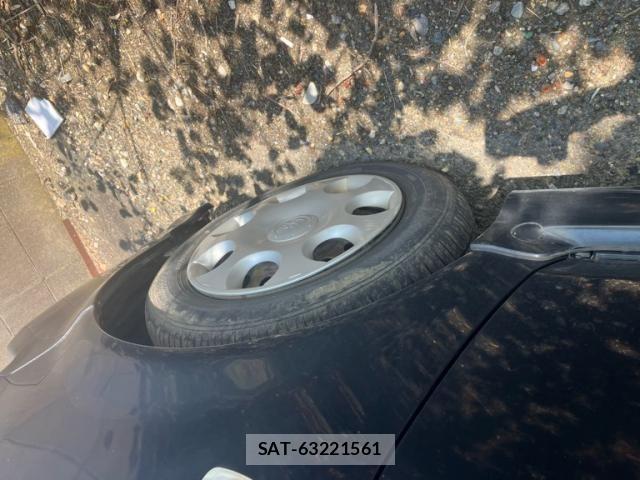 Toyota BB 2004-05 7782821-7