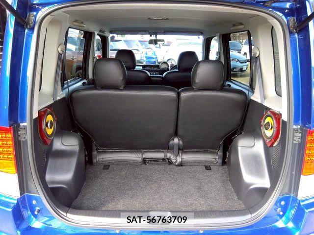 Toyota BB 2001-06 7782822-11