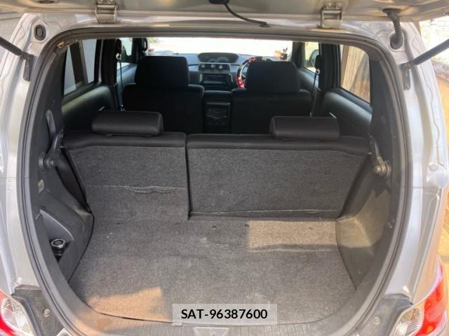 Toyota BB 2006-09 7875416-9