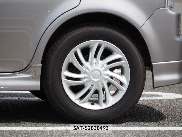 Toyota BB 2005-08 7875412-10