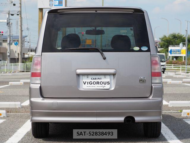 Toyota BB 2005-08 7875412-11