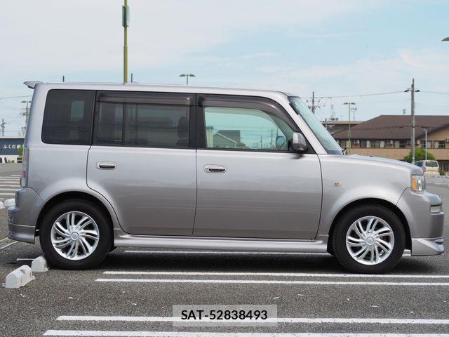Toyota BB 2005-08 7875412-5