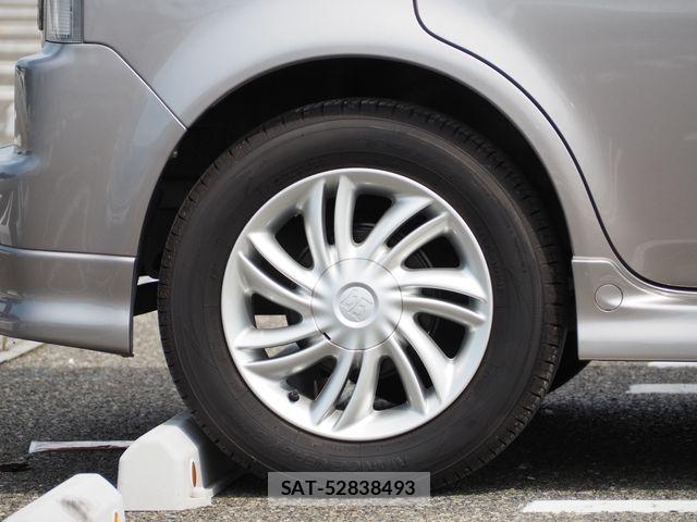 Toyota BB 2005-08 7875412-6