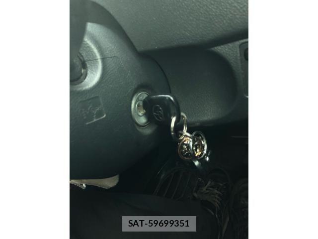 Toyota BB 2011-09 7875420-12