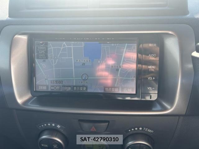 Toyota BB 2016-06 7875415-17