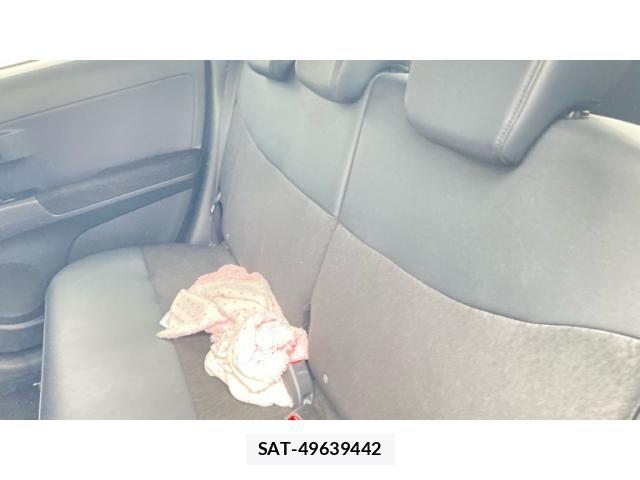 Toyota BB 2016-06 7875417-10