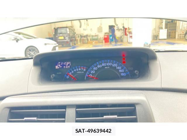 Toyota BB 2016-06 7875417-16