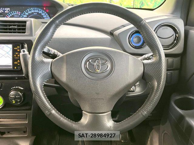 Toyota BB 2013-07 7960609-10