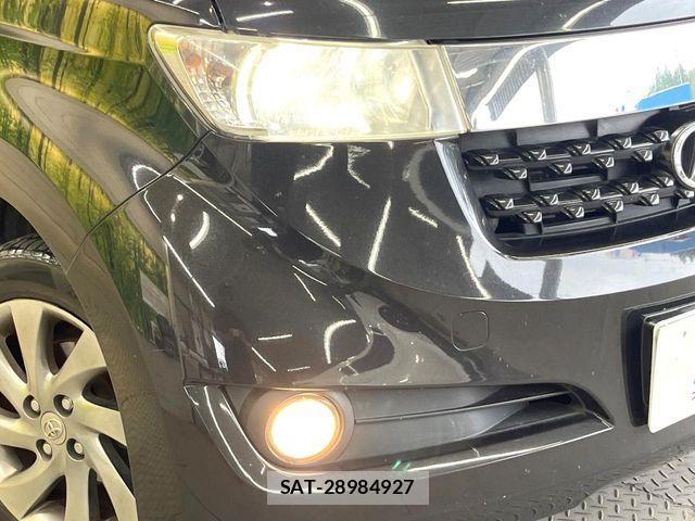 Toyota BB 2013-07 7960609-11