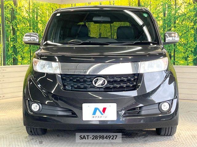Toyota BB 2013-07 7960609-13