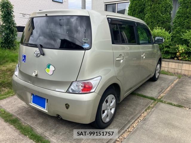 Toyota BB 2009-07 7960618-2