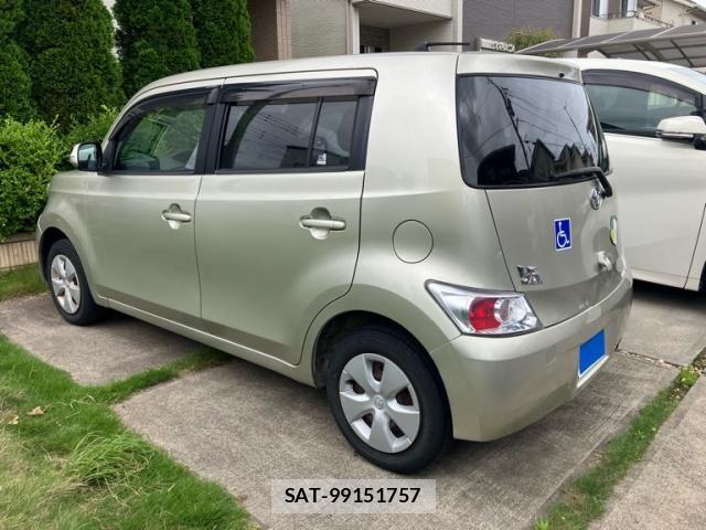 Toyota BB 2009-07 7960618-3