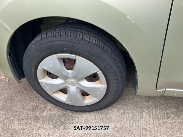 Toyota BB 2009-07 7960618-6