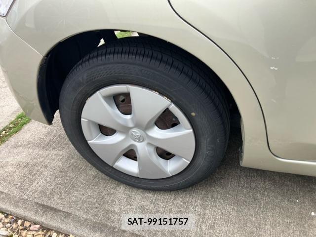 Toyota BB 2009-07 7960618-8