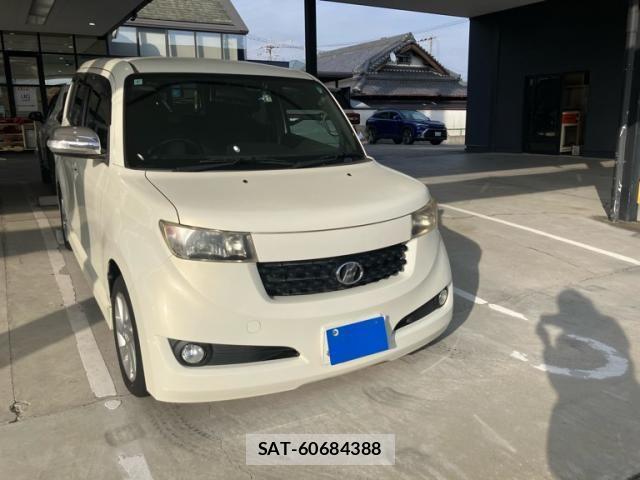 Toyota BB 2009-06 7978582-0