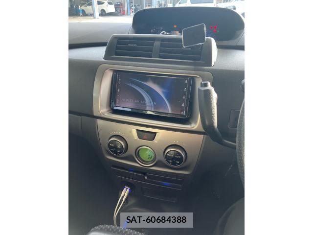 Toyota BB 2009-06 7978582-13