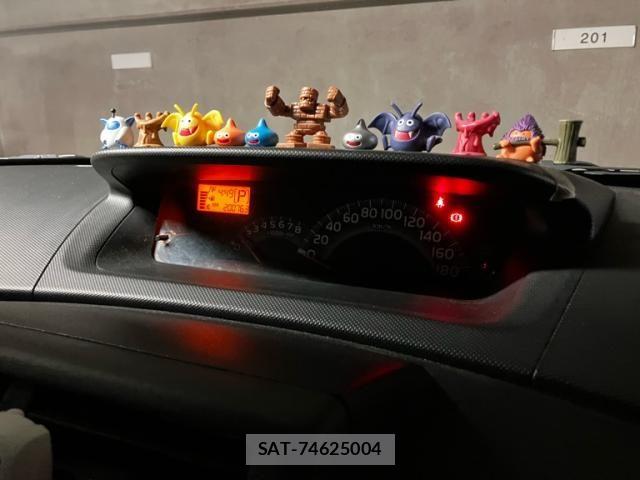 Toyota BB 2010-07 8034517-14
