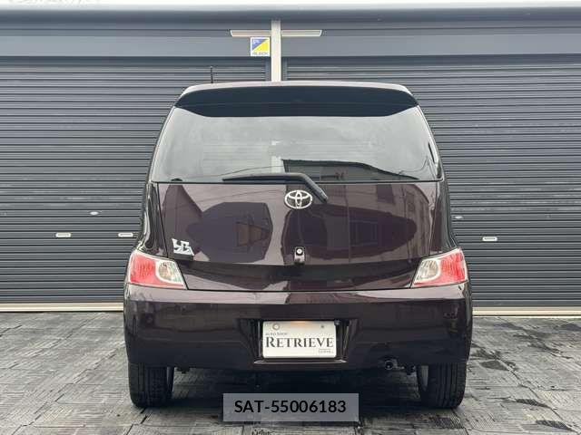 Toyota BB 2006-01 8072958-5