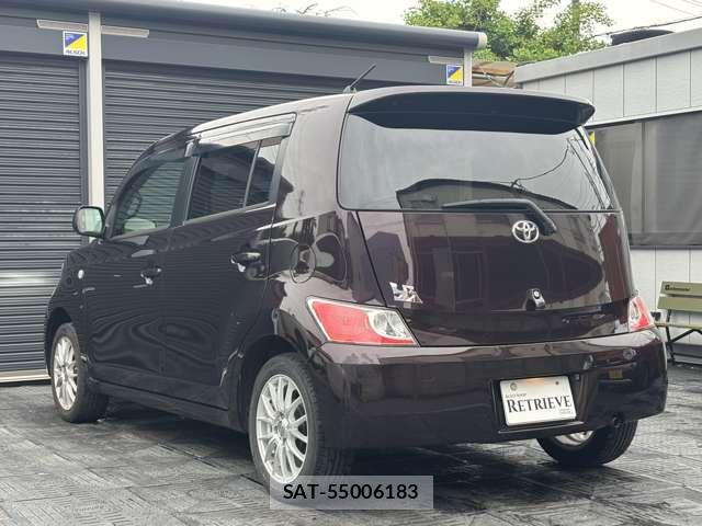 Toyota BB 2006-01 8072958-6