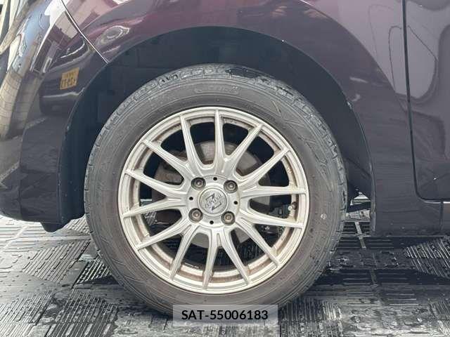 Toyota BB 2006-01 8072958-14