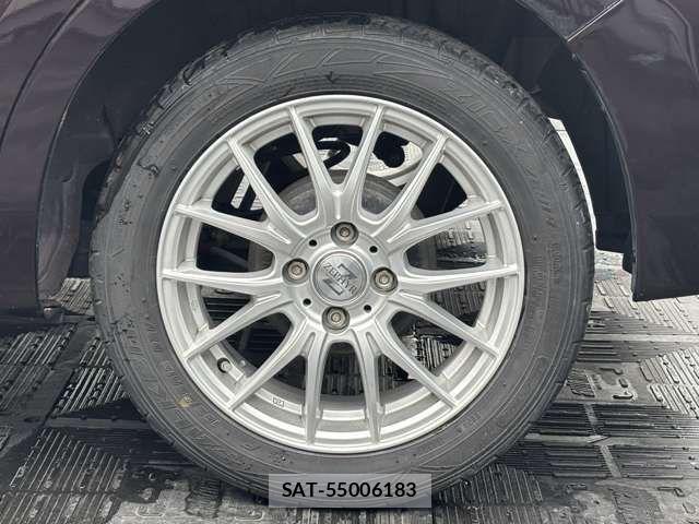 Toyota BB 2006-01 8072958-15