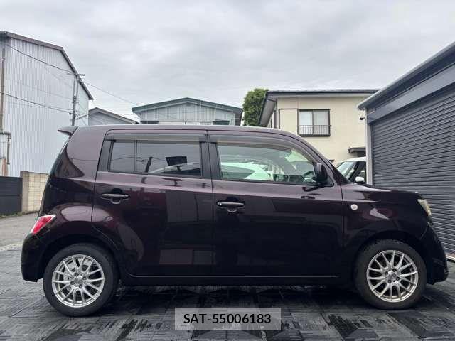Toyota BB 2006-01 8072958-3