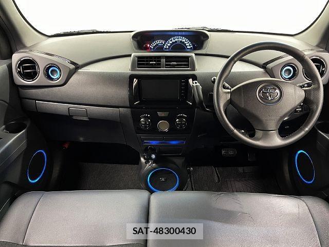 Toyota BB 2015-06 8098107-1