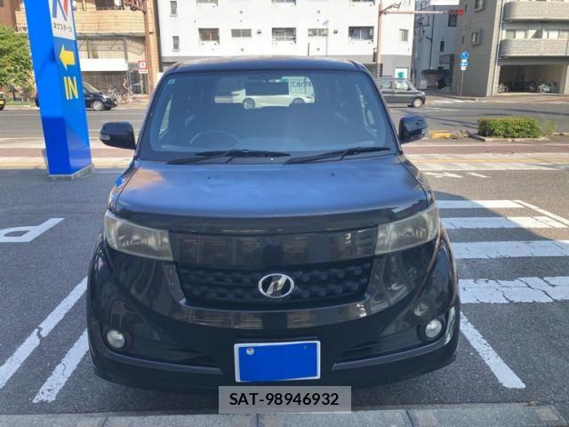 Toyota BB 2009-04 8098111-0