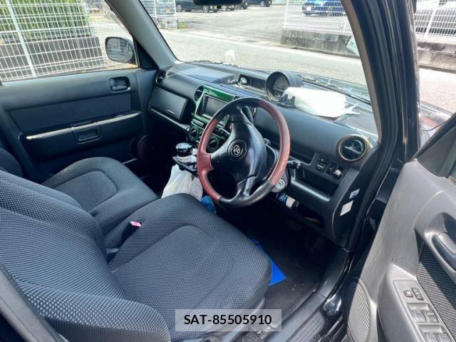 Toyota BB 2001-07 8098108-6
