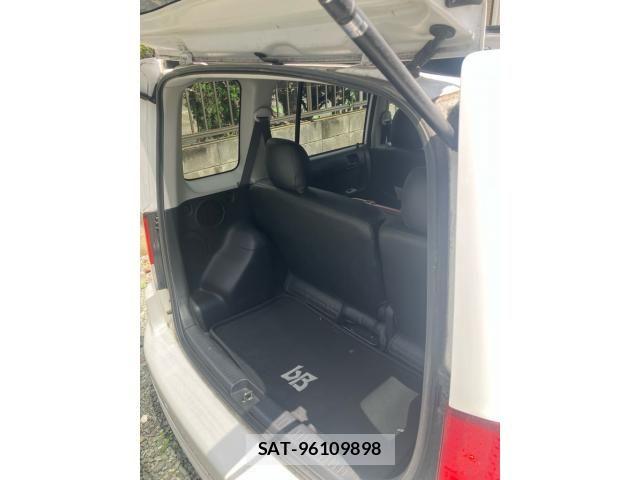 Toyota BB 2005-11 8098109-11