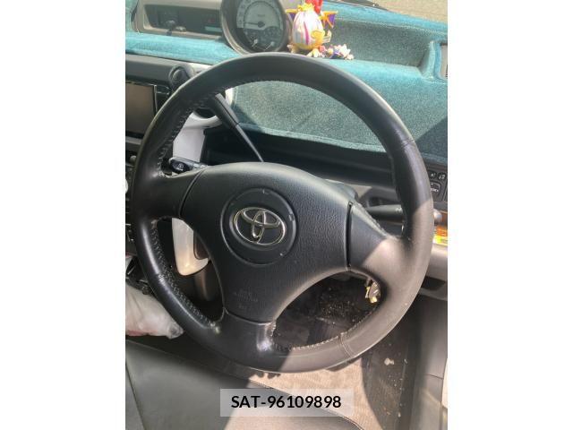 Toyota BB 2005-11 8098109-18