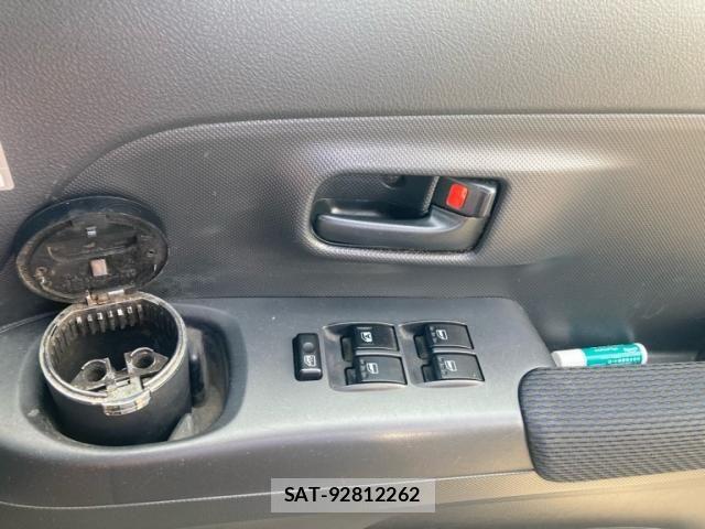 Toyota BB 2007-01 8098110-13
