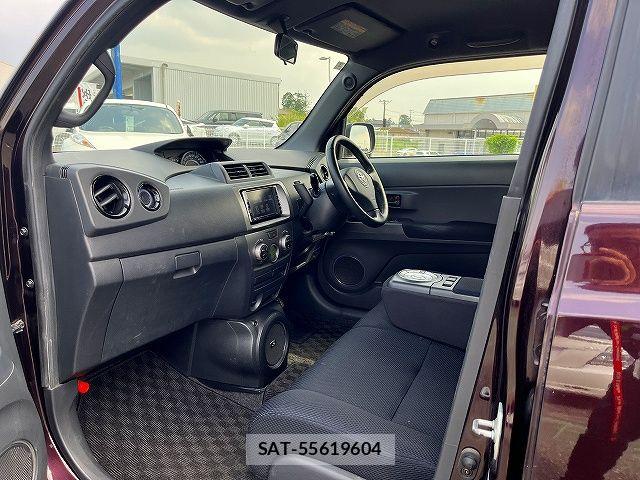 Toyota BB 2006-03 8206490-18