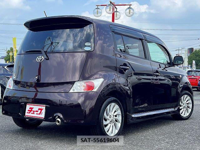 Toyota BB 2006-03 8206490-2