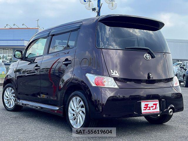 Toyota BB 2006-03 8206490-8